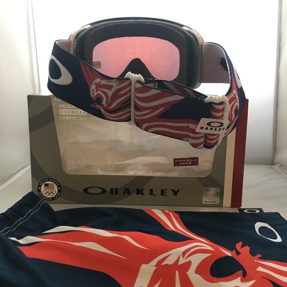 Brand New Oakley USOC Flight Deck Snow Goggle. - Picture 2 of 2